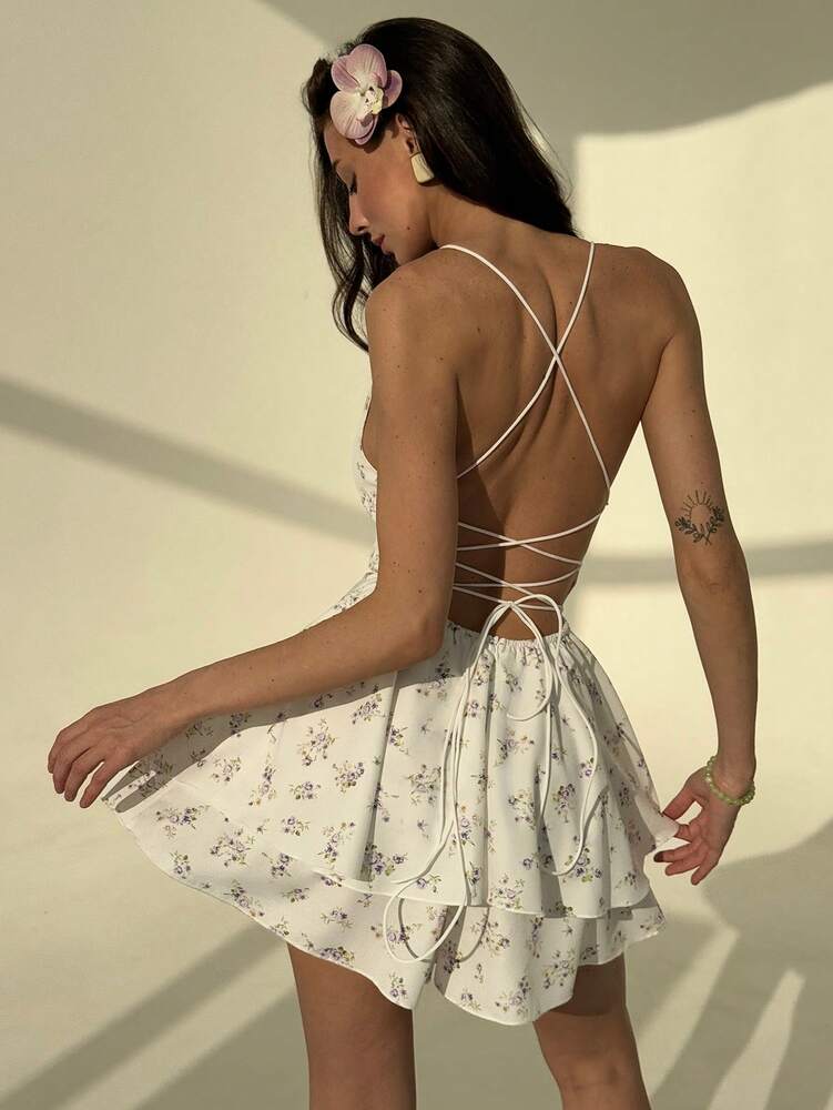 Women's Sweetheart Print Romper Sexy Backless Crisscross Strap Tiered Hem Waist Fitted Jumpsuit Elegant Romantic Outfit Summer Vacation